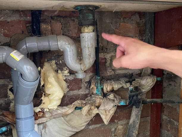Best Emergency water damage restoration  in South Dennis, MA